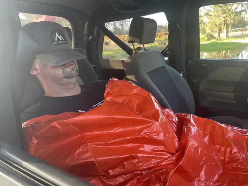 Photo: Repos dans la voiture